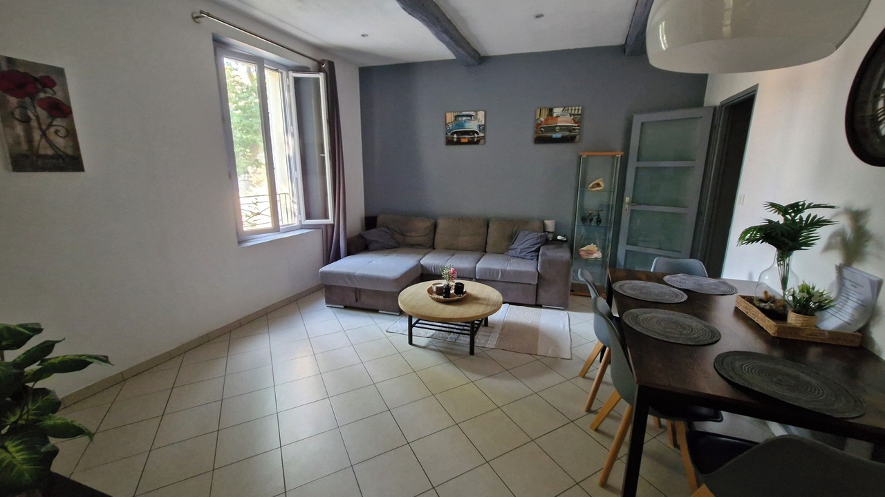 Photo of Livingroom in Forcalqueiret