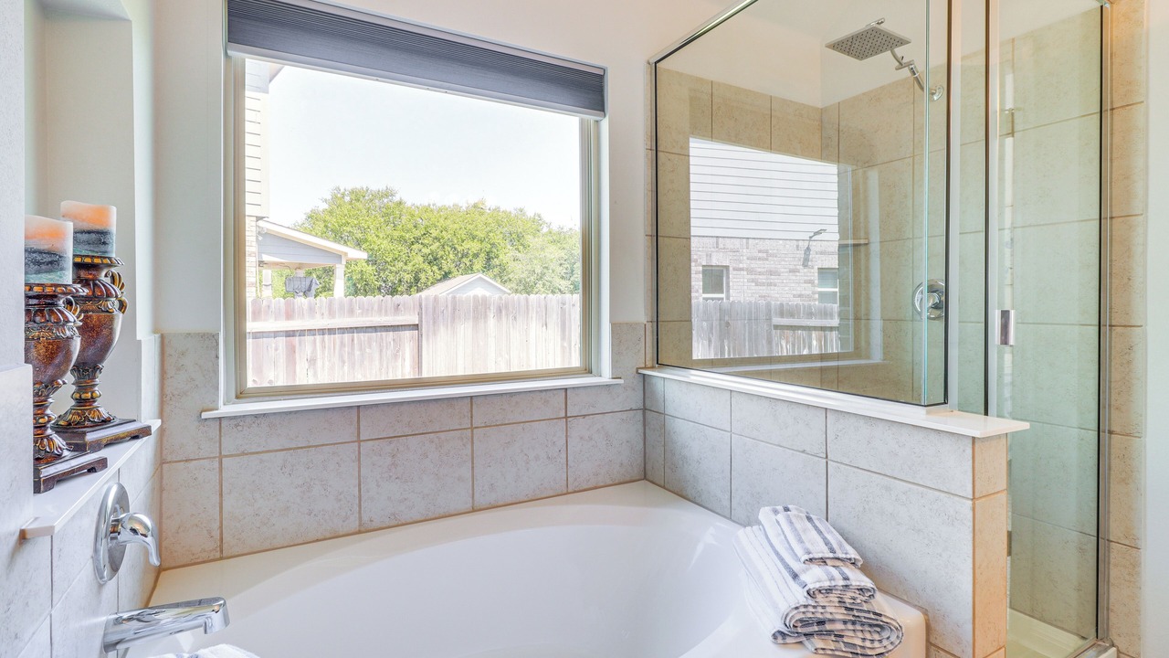 Photo of Bathroom in Kyle