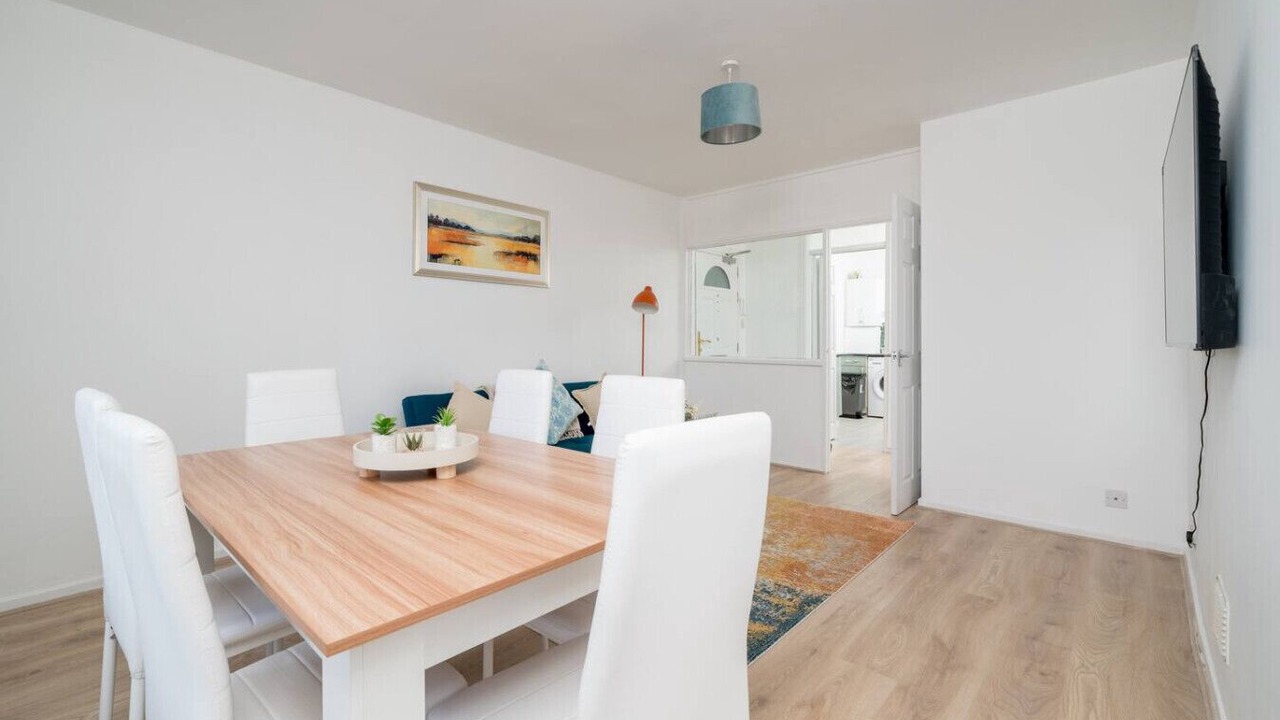 Photo of Others in Langley Marish