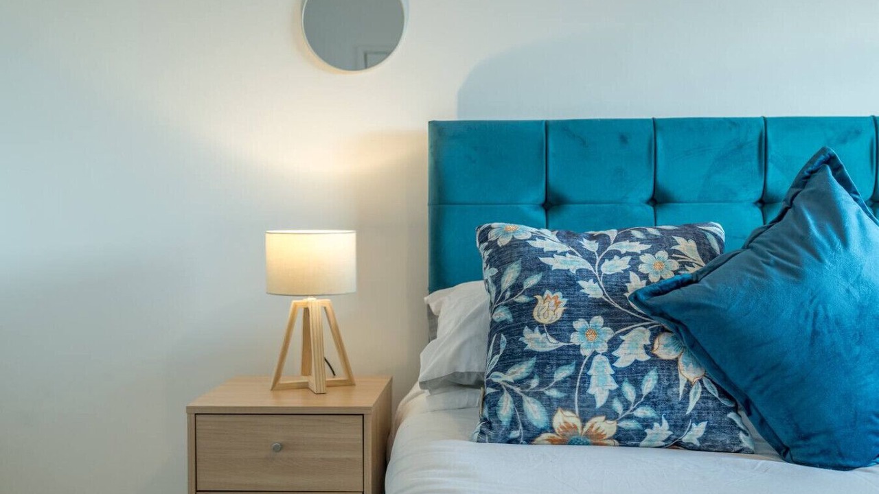 Photo of Bedroom in Langley Marish