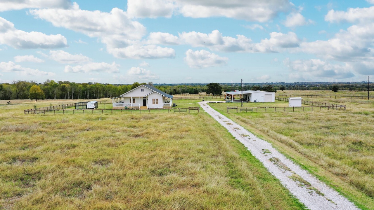 Photo of Outdoor in Brenham