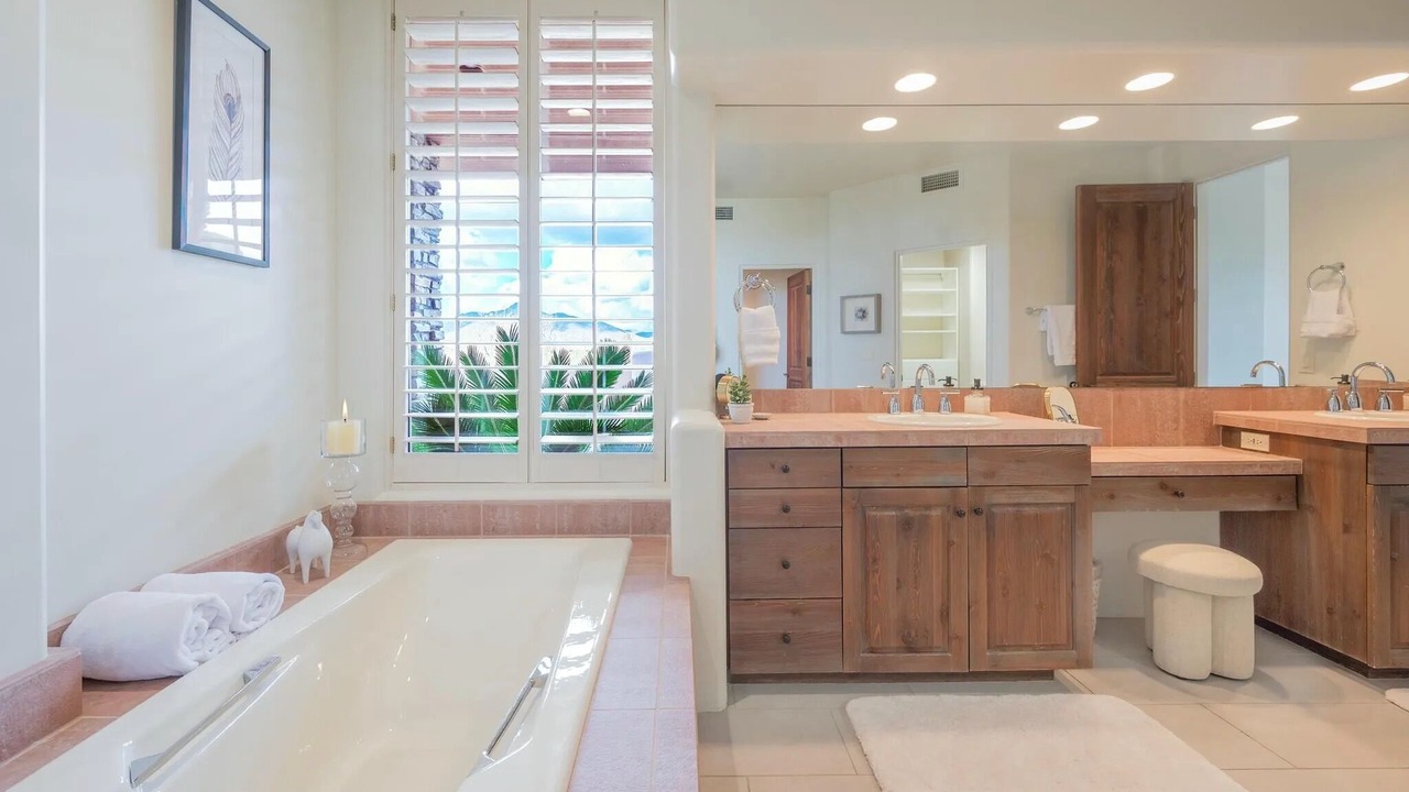 Photo of Bathroom in Desert Mountain