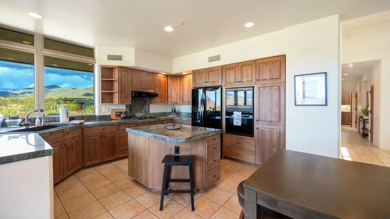 Photo of Kitchen in Desert Mountain
