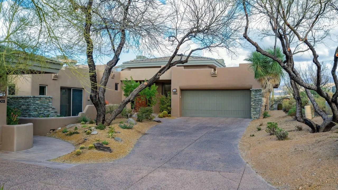 Photo of Outdoor in Desert Mountain