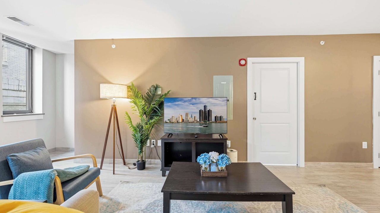 Photo of Livingroom in Capitol City