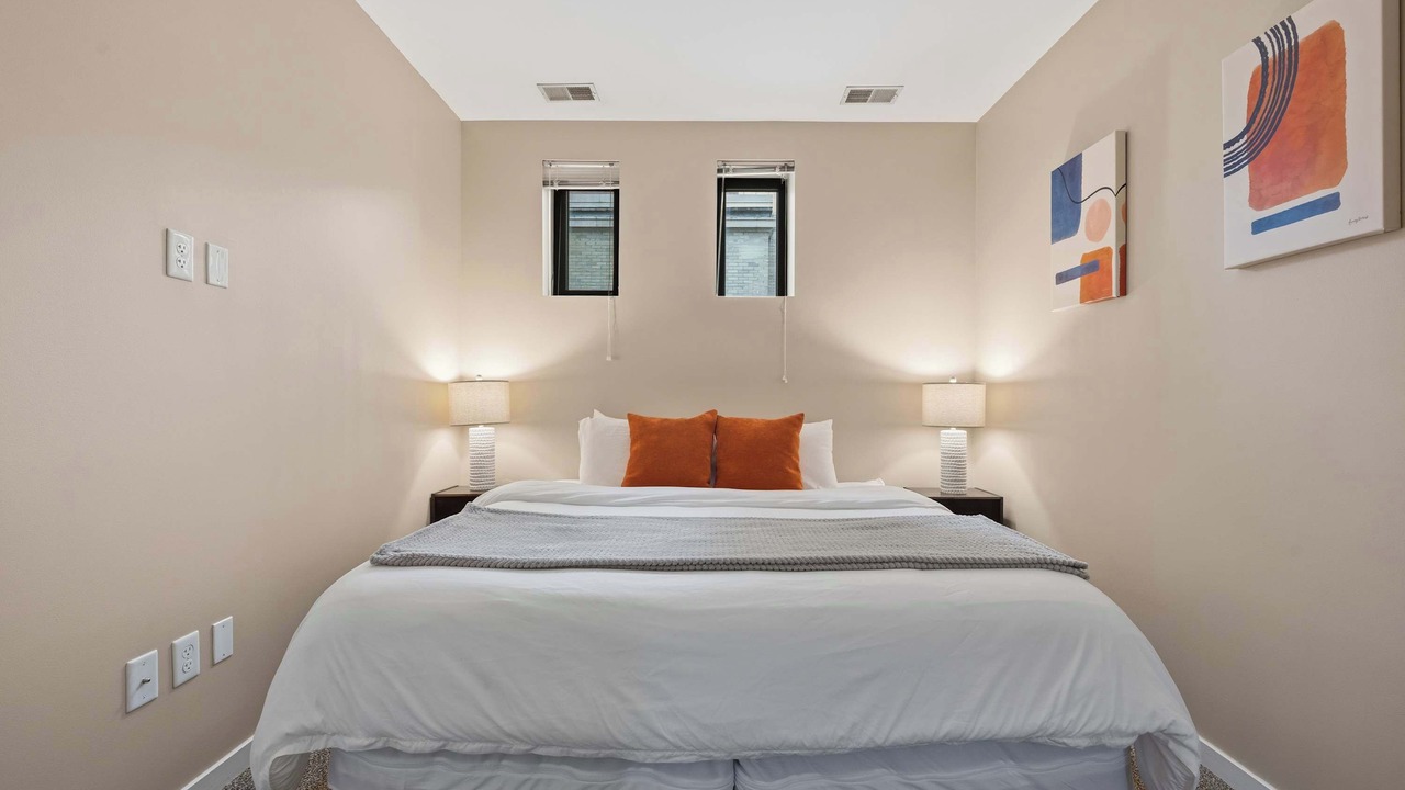 Photo of Bedroom in Capitol City