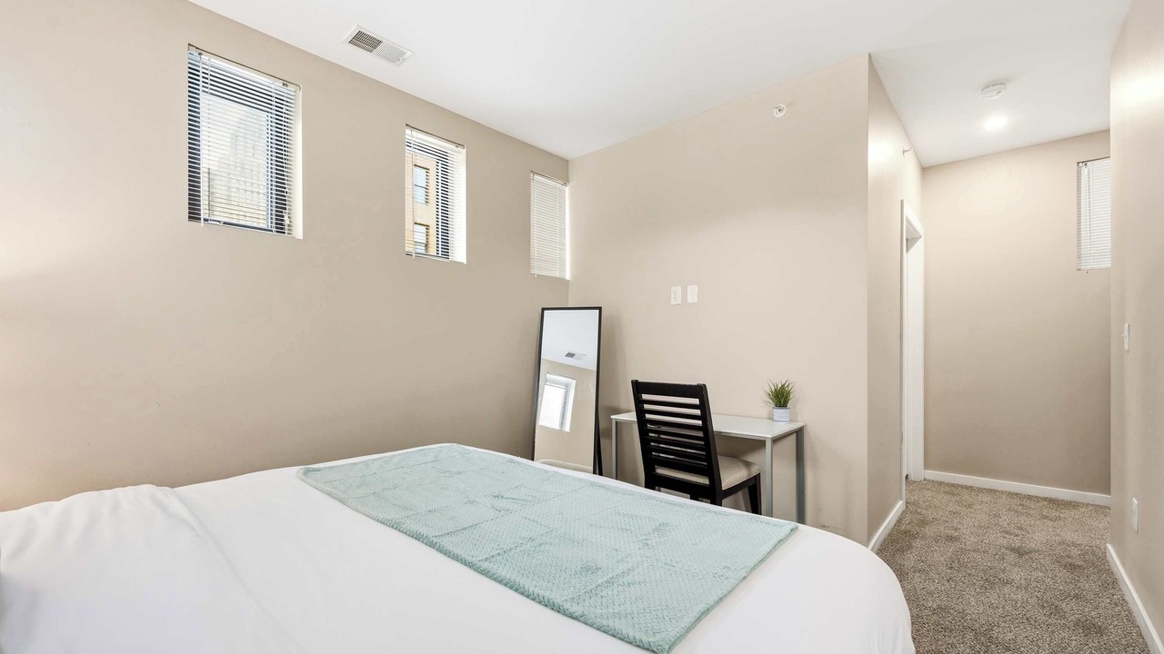 Photo of Bedroom in Capitol City