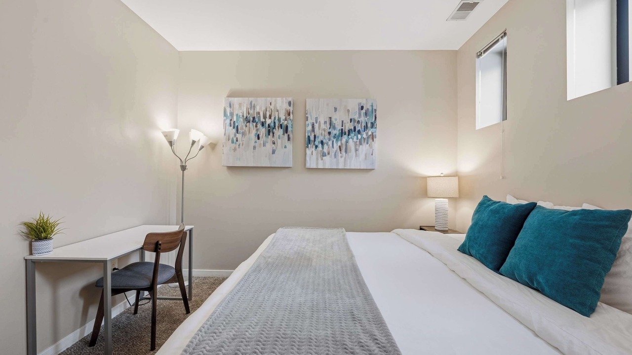 Photo of Bedroom in Capitol City
