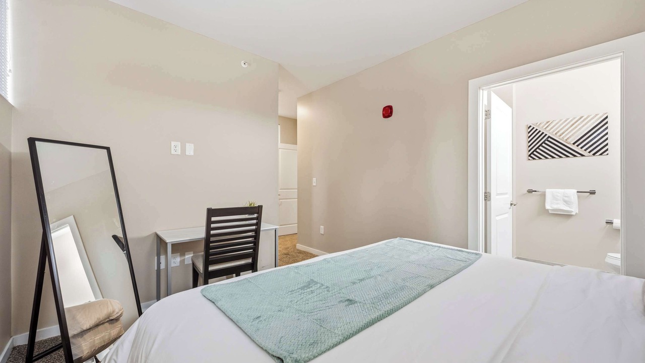 Photo of Bedroom in Capitol City