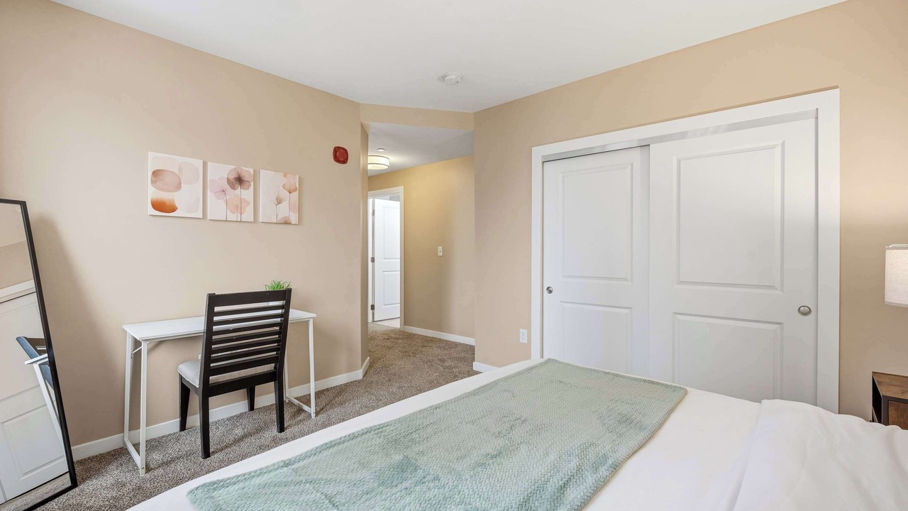 Photo of Bedroom in Capitol City