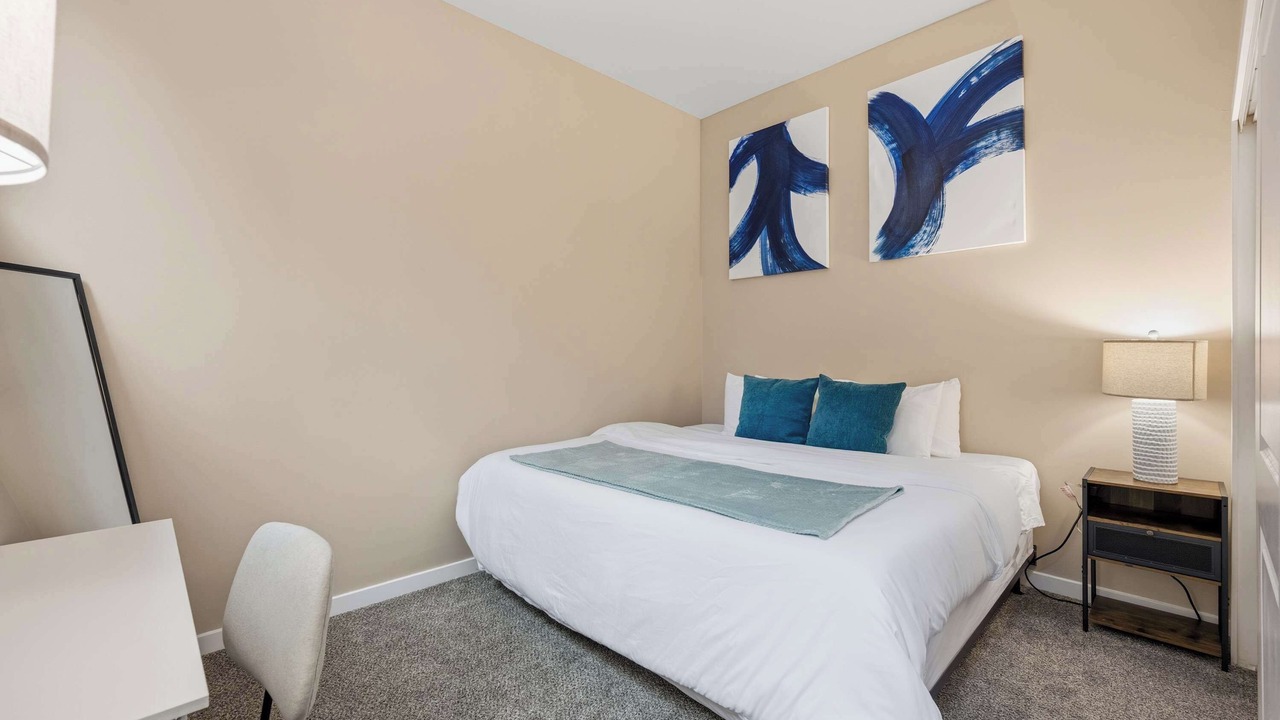 Photo of Bedroom in Capitol City