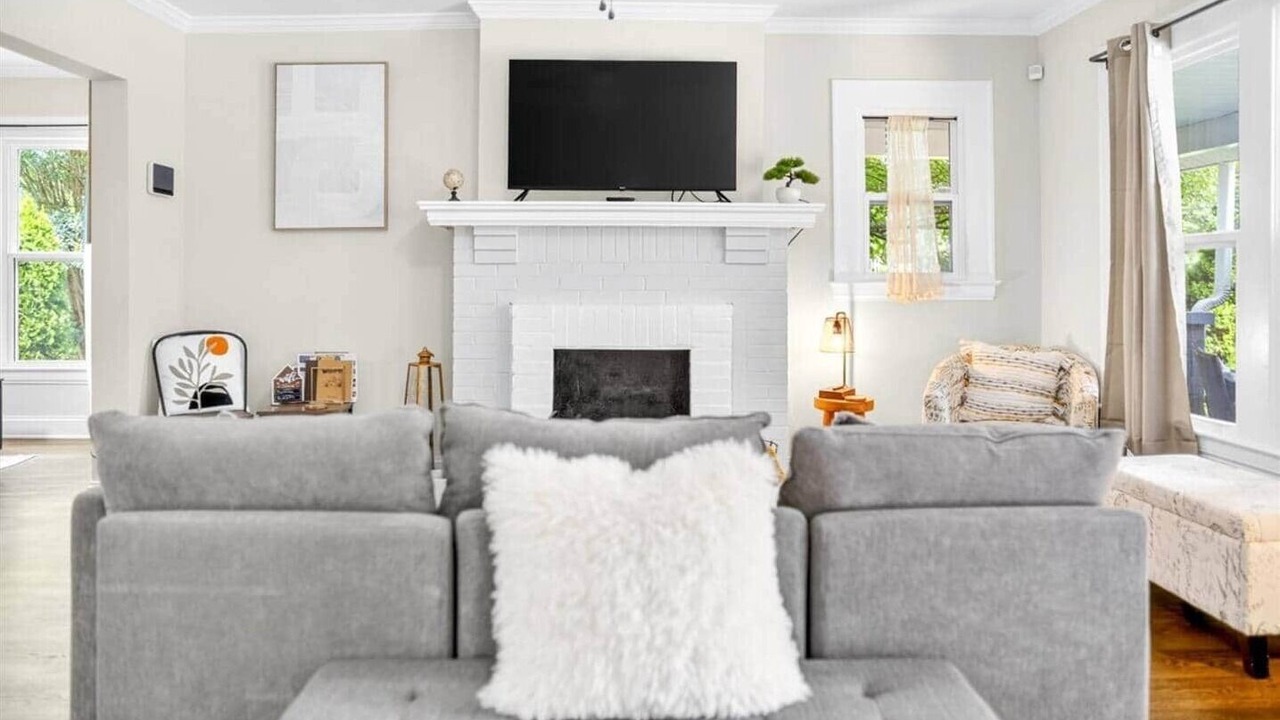 Photo of Livingroom in Winston - Salem