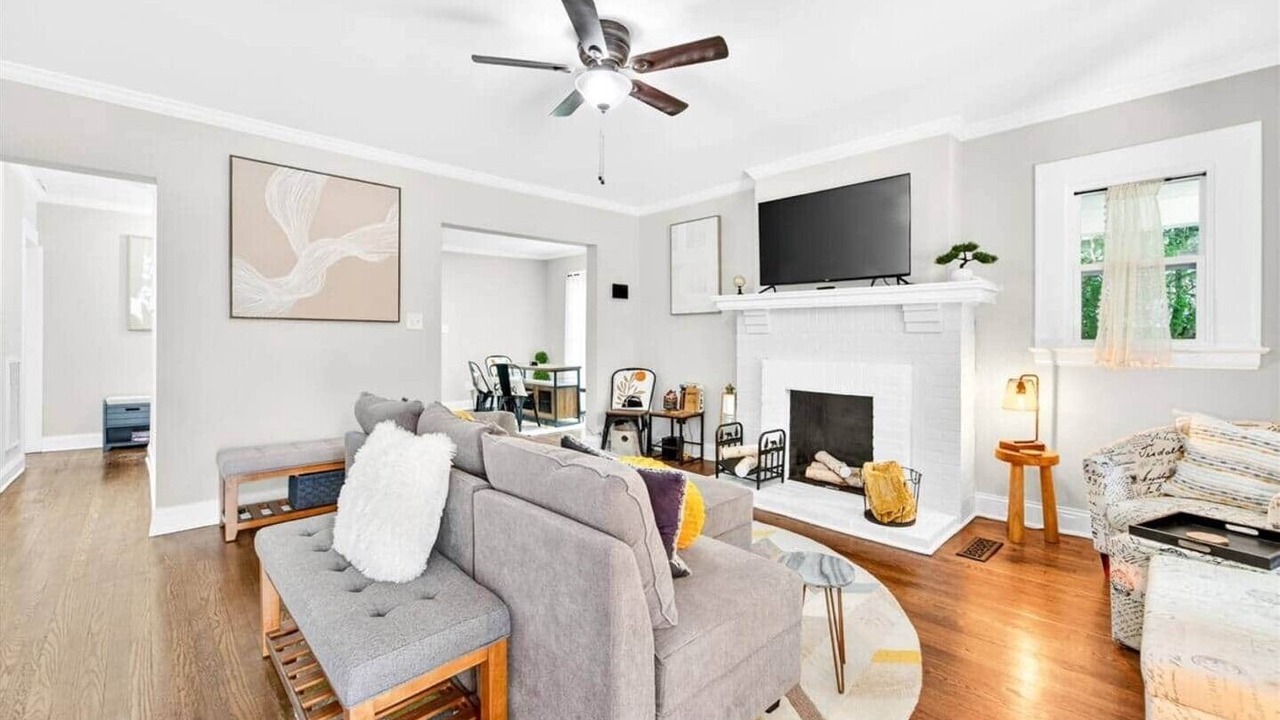 Photo of Livingroom in Winston - Salem
