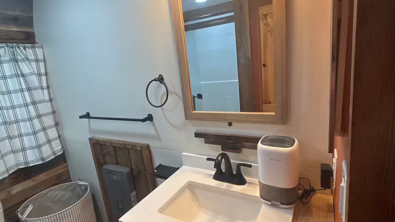 Photo of Bathroom in Martin