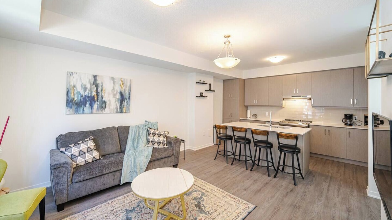 Photo of Livingroom in Vaughan