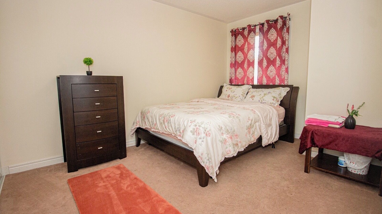Photo of Bedroom in Meadowvale Village