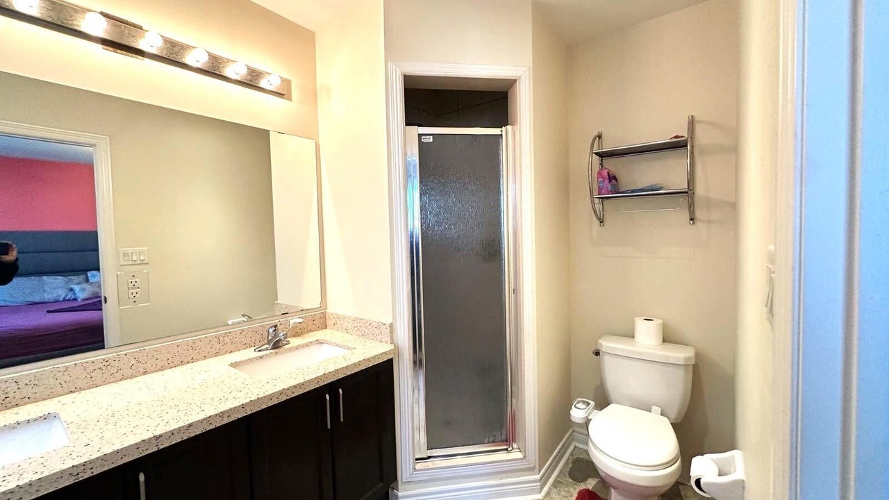 Photo of Bathroom in Meadowvale Village