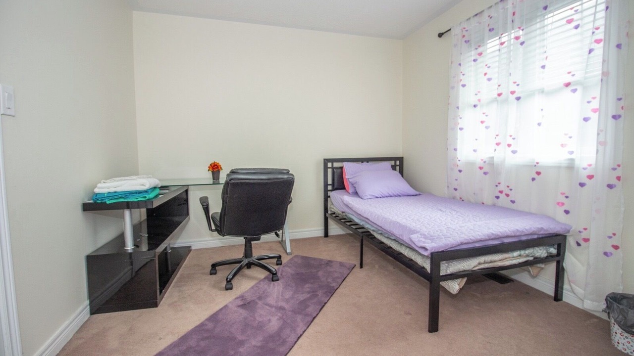 Photo of Bedroom in Meadowvale Village