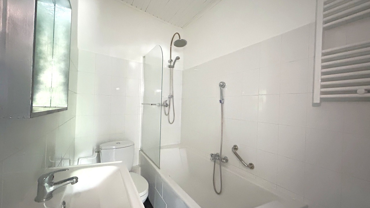 Photo of Bathroom in Longwy