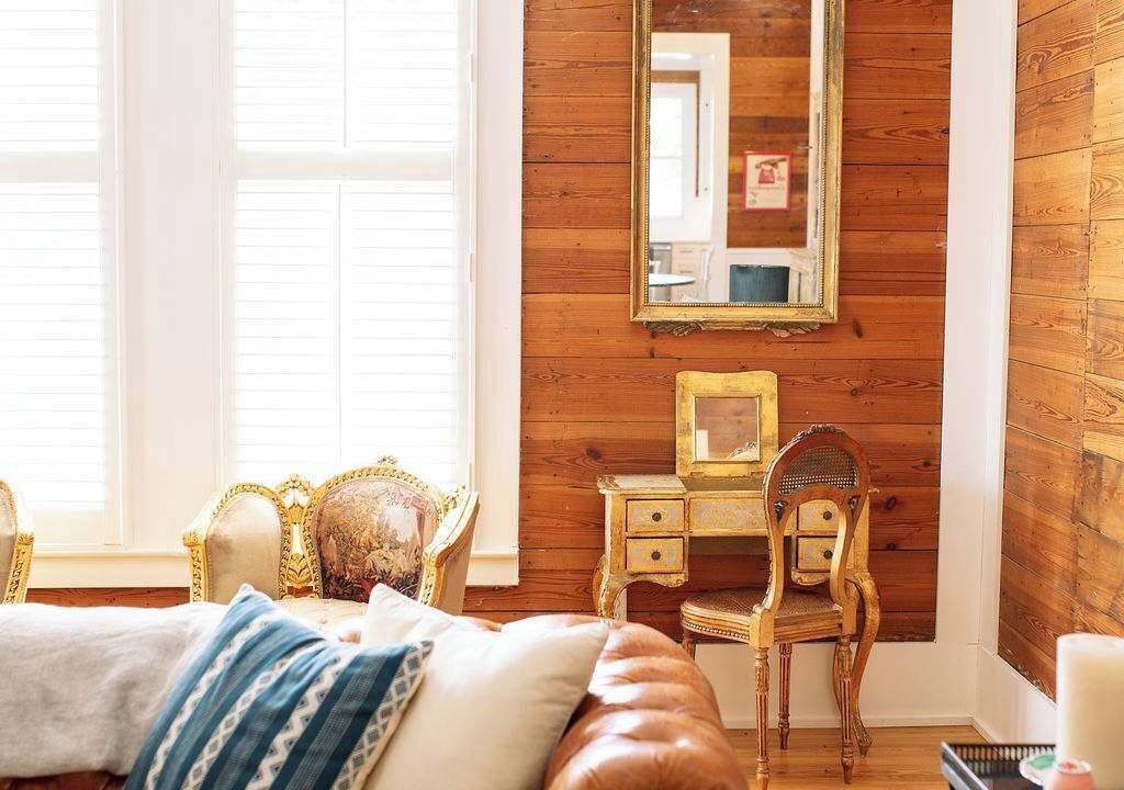 Photo of Livingroom in Round Top