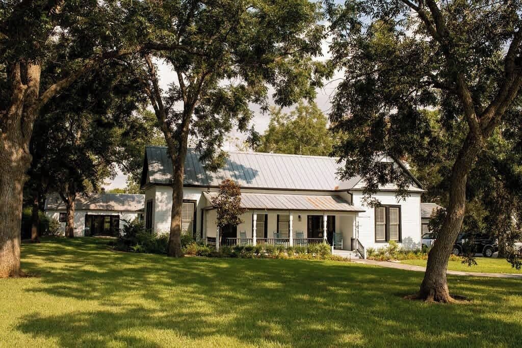 Photo of Outdoor in Round Top