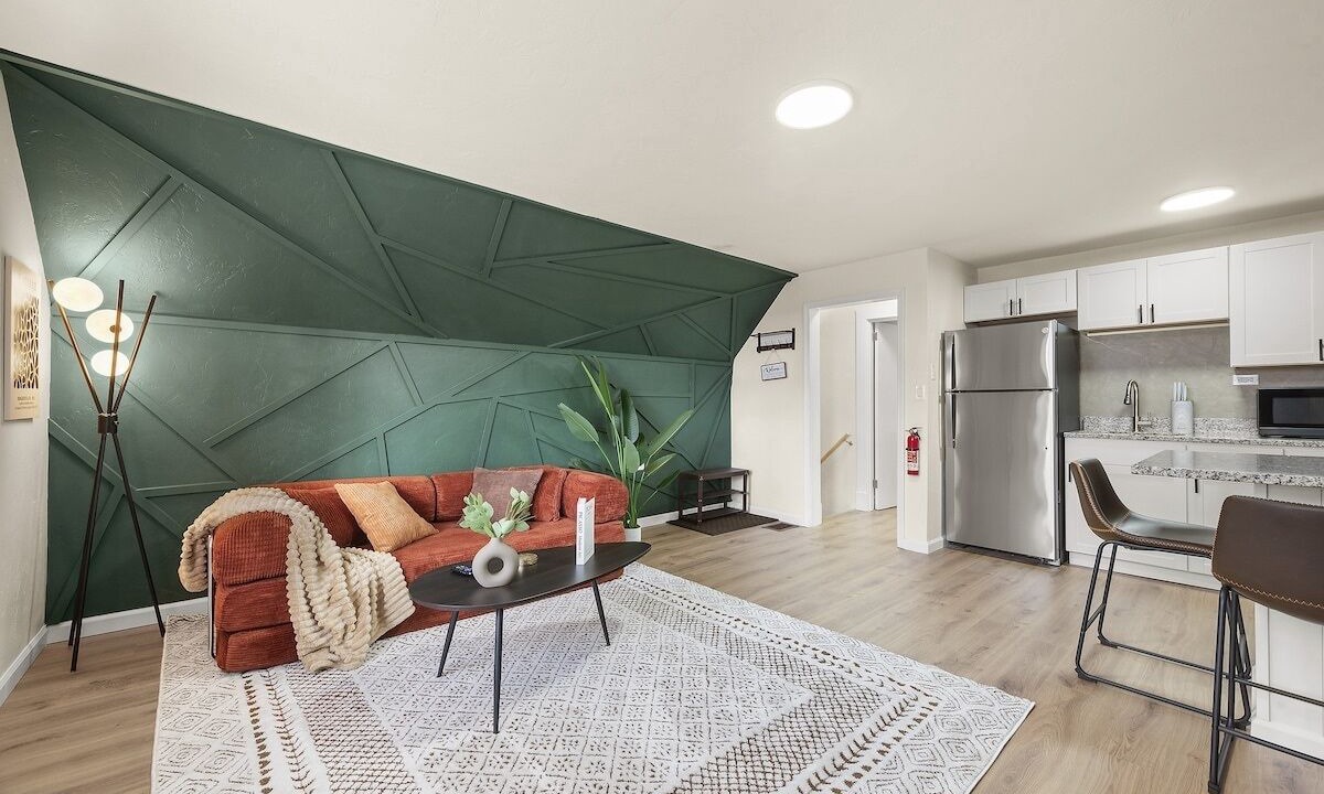 Photo of Livingroom in Squirrel Hill South