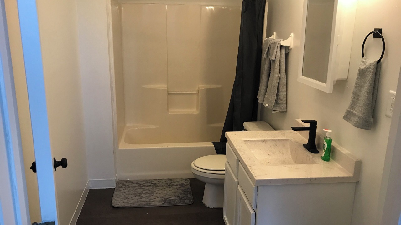 Photo of Bathroom in Marion