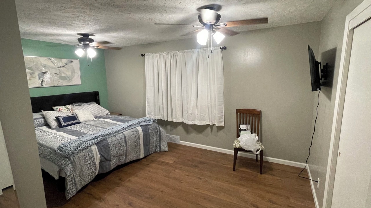 Photo of Bedroom in South Central Omaha