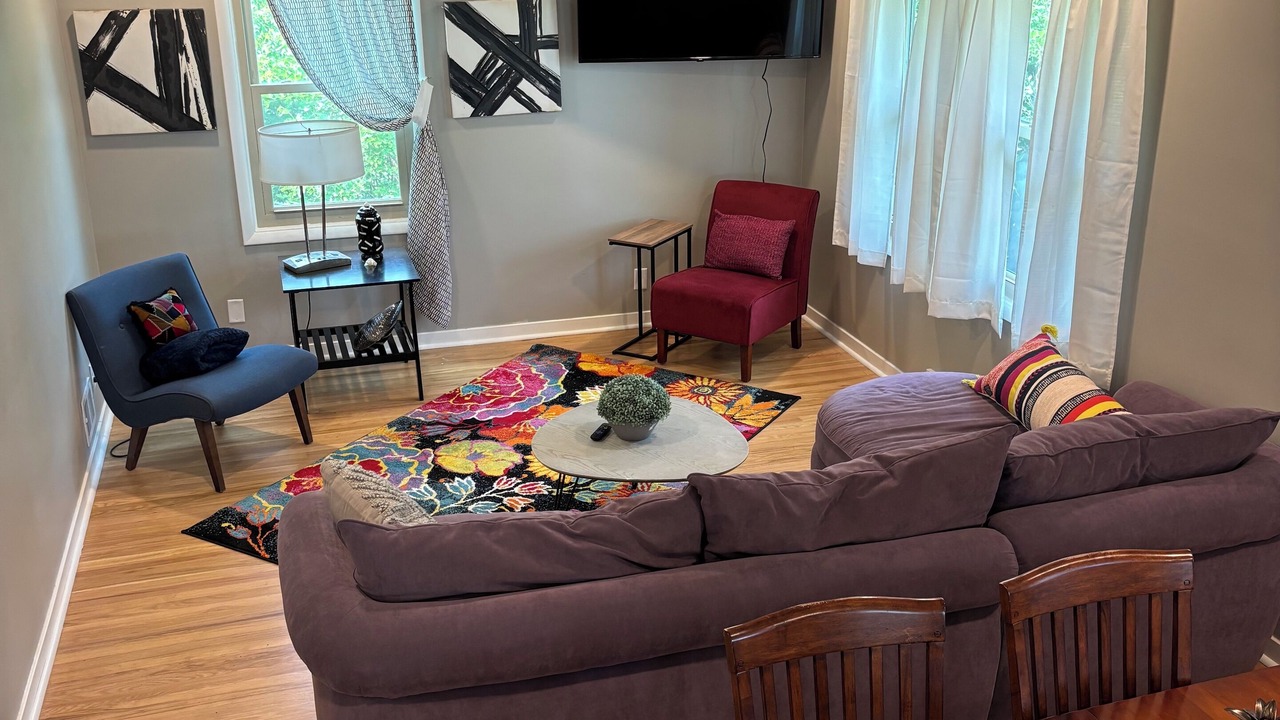 Photo of Livingroom in South Central Omaha