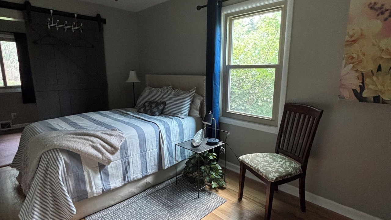 Photo of Bedroom in South Central Omaha