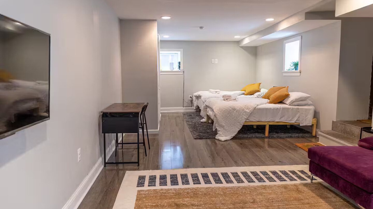Photo of Bedroom in Garden Court