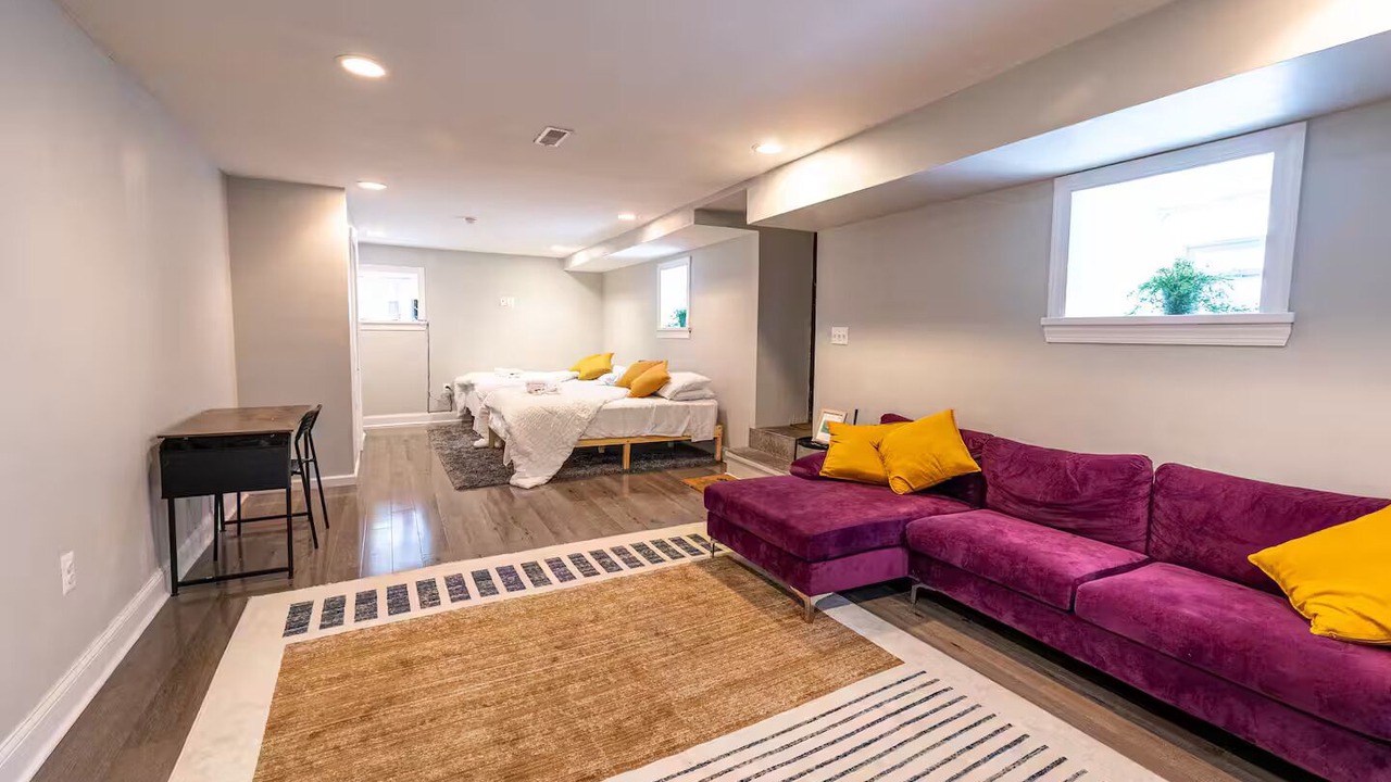 Photo of Livingroom in Garden Court