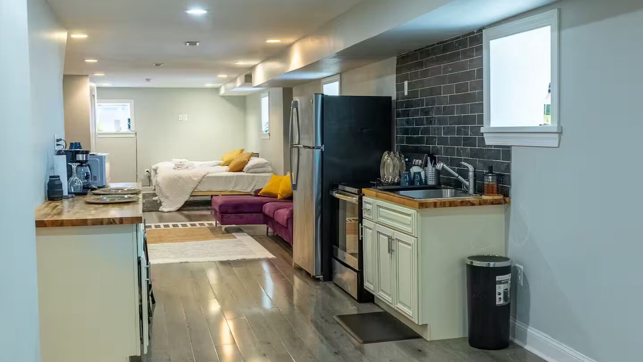 Photo of Bedroom in Garden Court