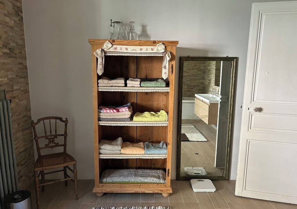 Photo of Others in Vernou-la-Celle-sur-Seine