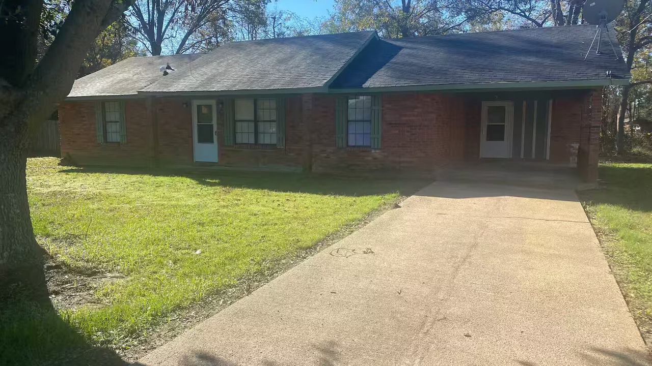 Photo of Outdoor in Tutwiler
