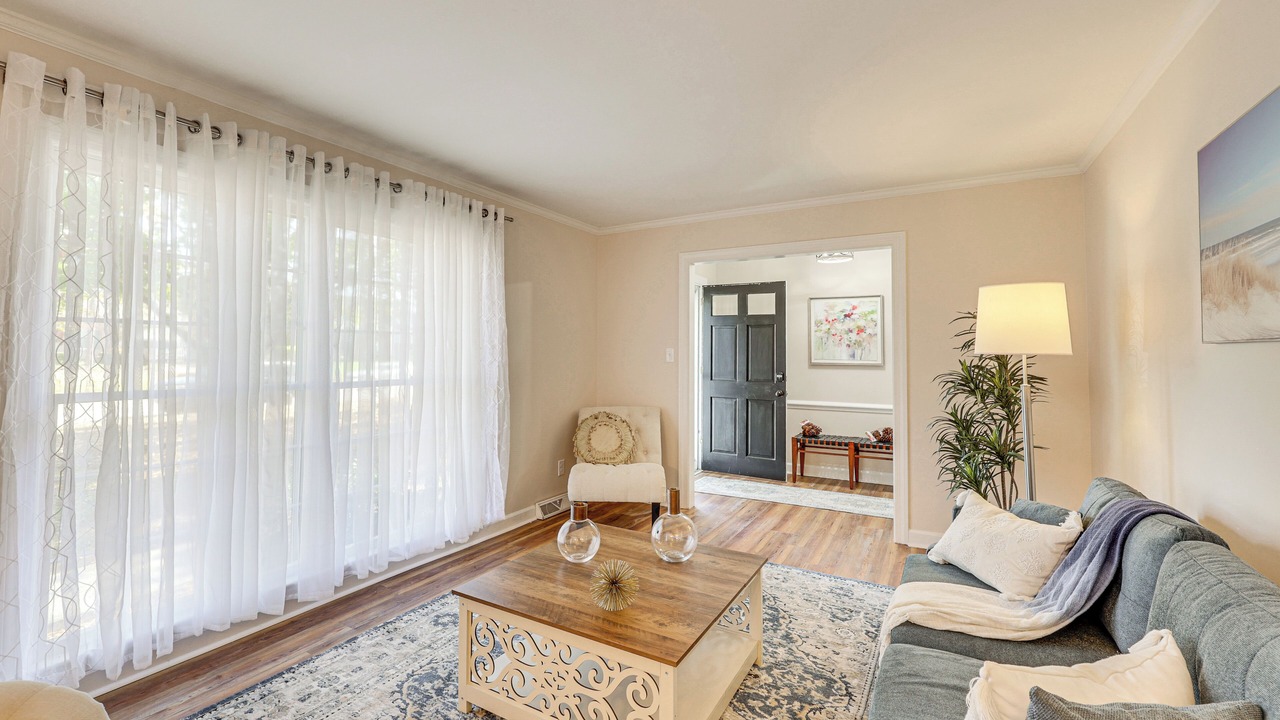 Photo of Livingroom in Wilson