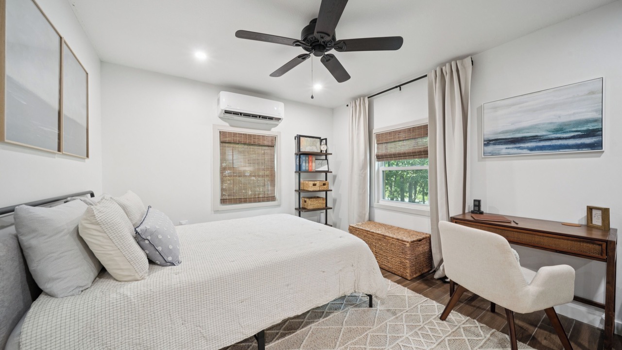 Photo of Bedroom in Pryor