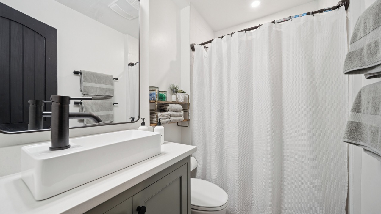 Photo of Bathroom in Pryor