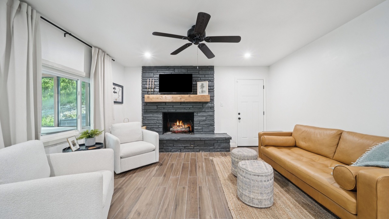Photo of Bedroom in Pryor