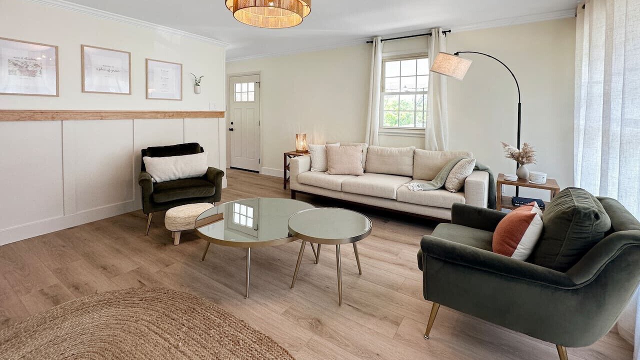 Photo of Livingroom in Riverton