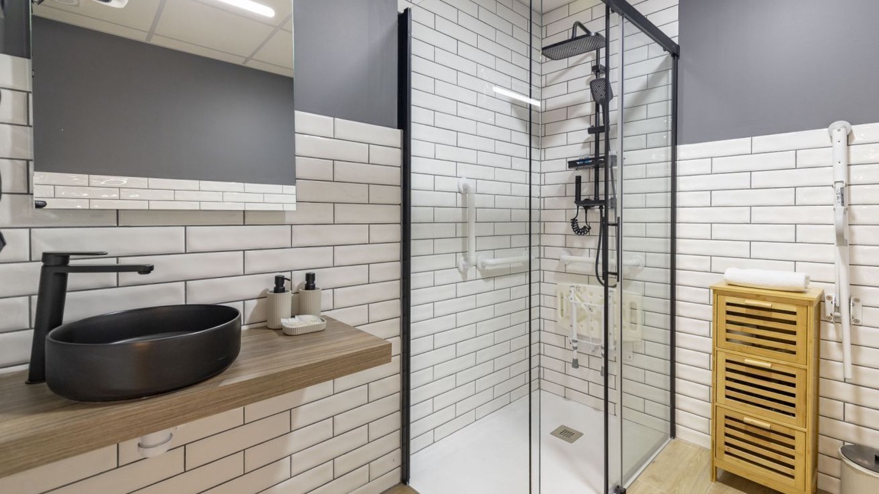 Photo of Bathroom in Les Tendetes