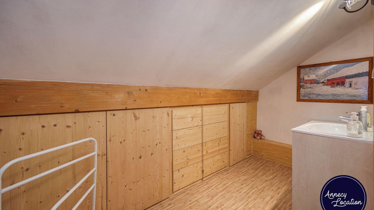 Photo of Bathroom in Bluffy