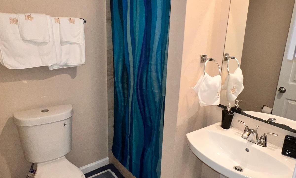 Photo of Bathroom in Foster Place