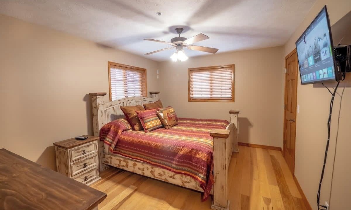 Photo of Bedroom in Big Cedars