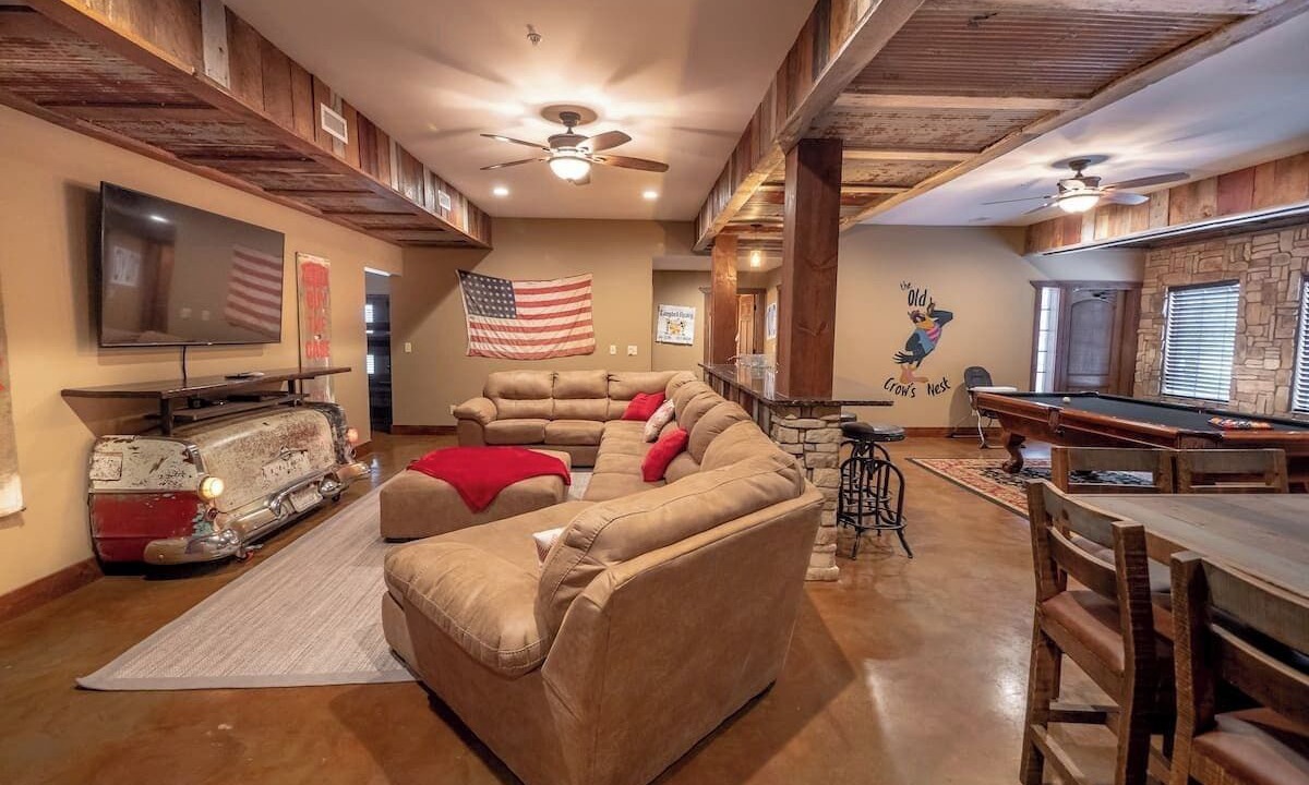 Photo of Livingroom in Big Cedars
