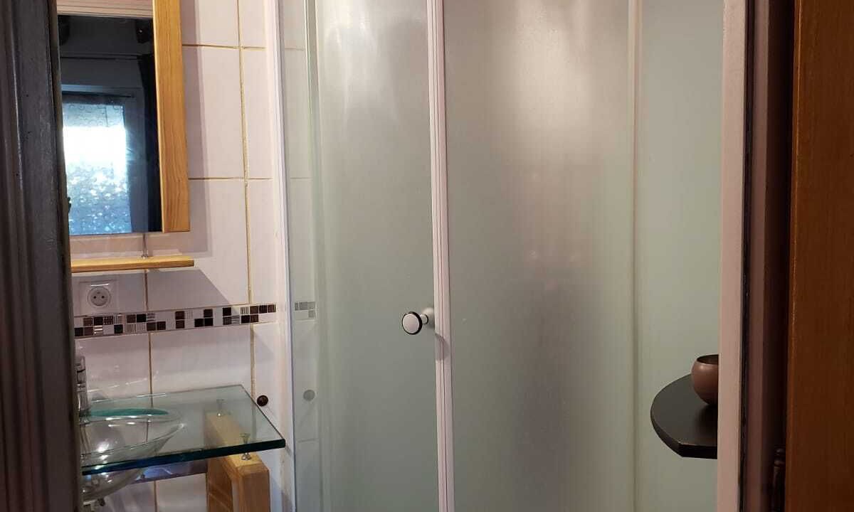 Photo of Bathroom in Restigne