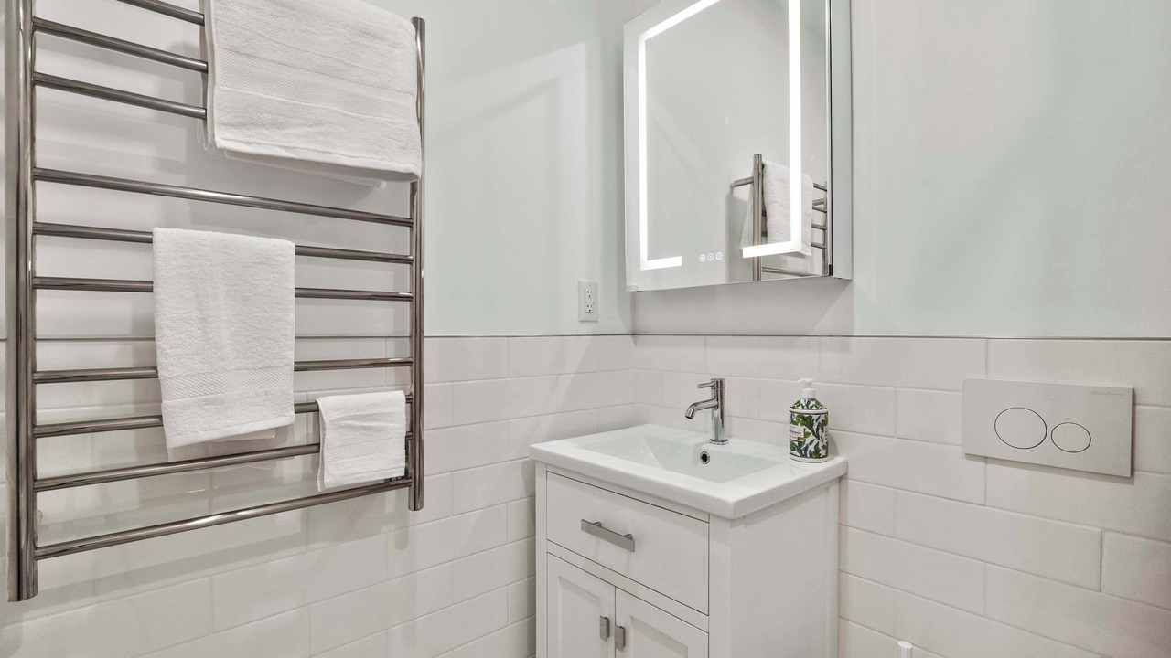 Photo of Bathroom in Carroll Gardens