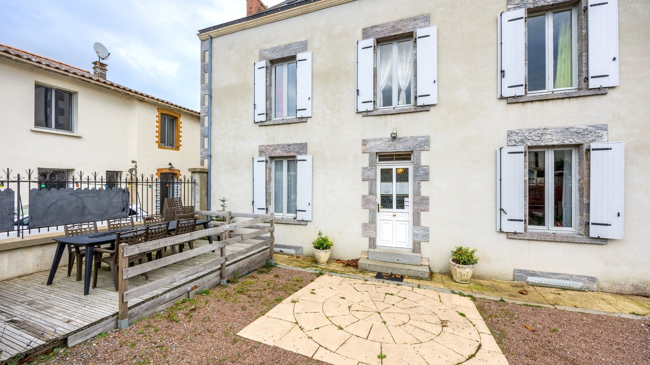 Photo of Outdoor in Montournais
