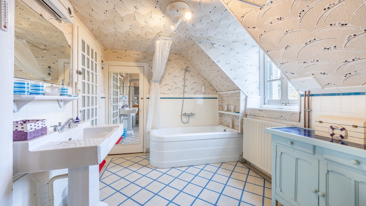 Photo of Bathroom in Montournais