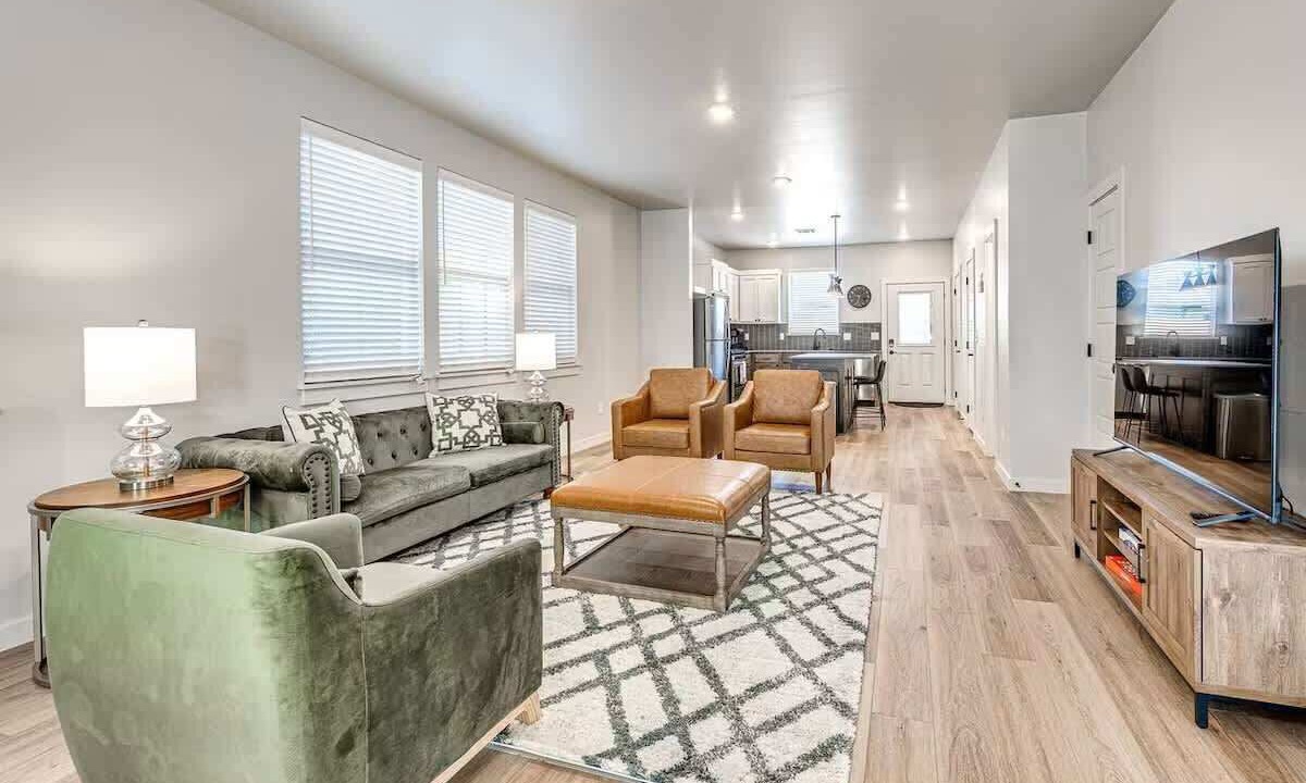 Photo of Livingroom in Central Oklahoma City